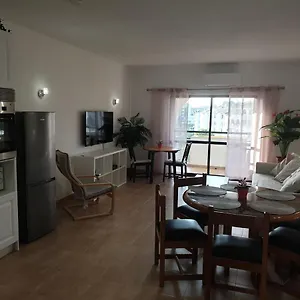 Tio Papel Iii Apartment